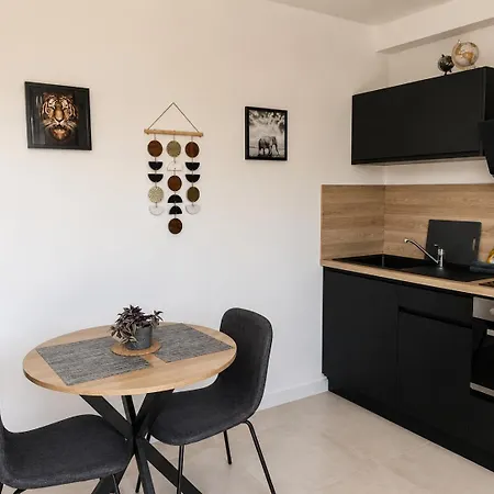 Appart hôtel Appart'ici 2 - Spacieux Lunel-Viel